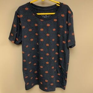 Fifth Sun gray pumpkin t-shirt